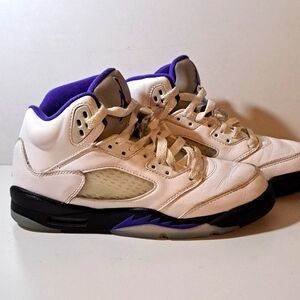 Nike Air Jordan Retro 5 Size 4.5Y